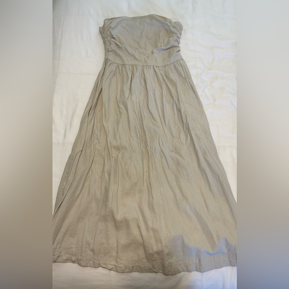 Elegant Strapless Cream Dress